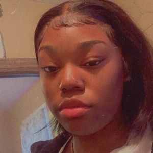 Meet your Posher, Mykala